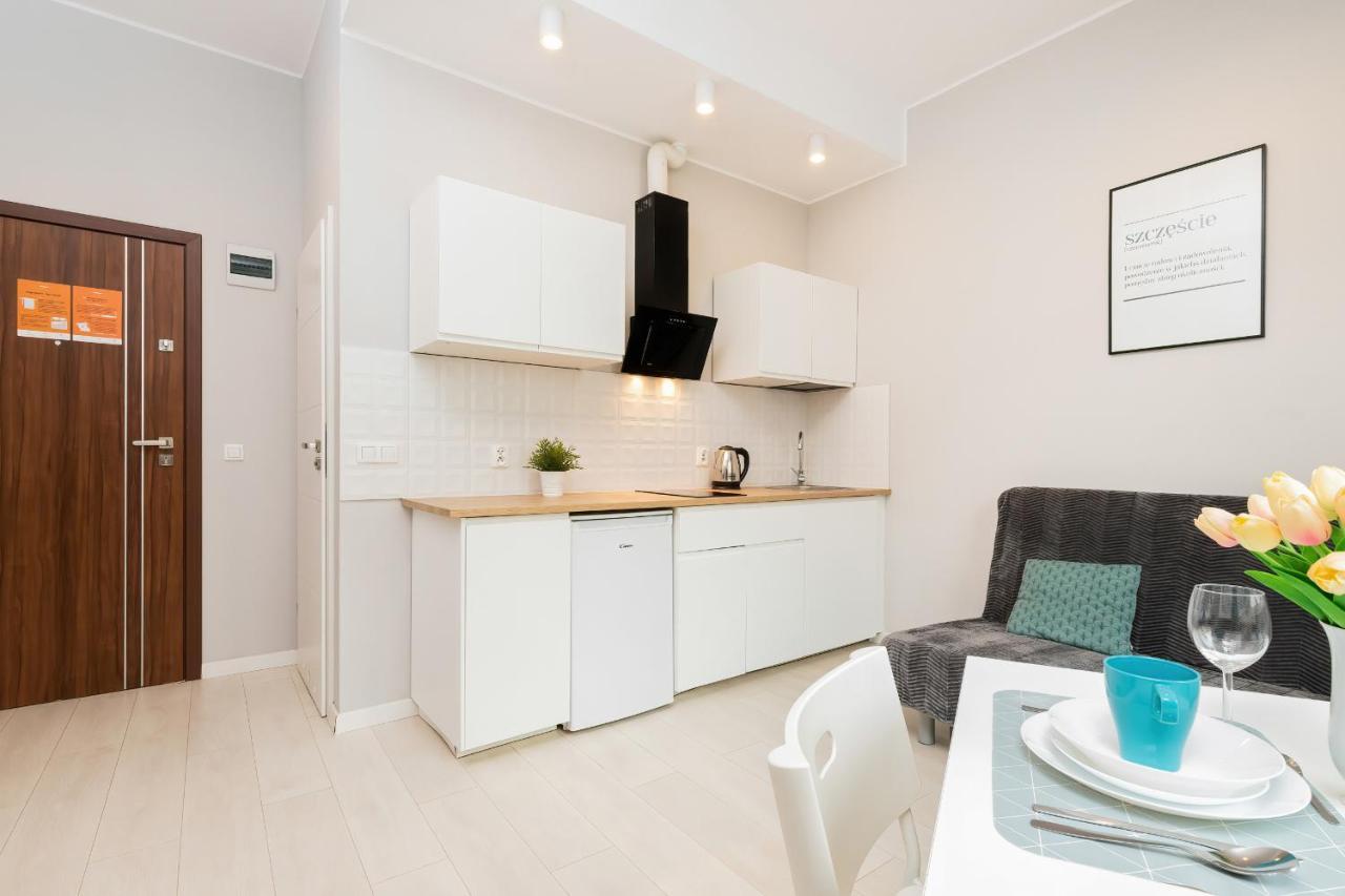Apartments Gdynia Abrahama By Noclegi Renters Exterior photo